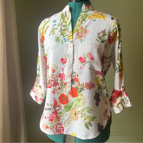 Candy Kok Tops - White 3/4 Sleeve Buttoned Blouse with Mandarin Collar